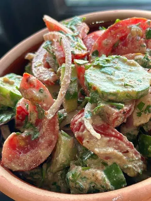 Frisch Salat